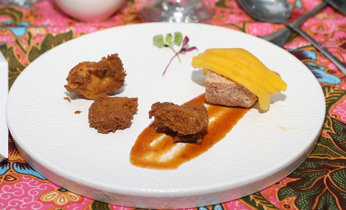 大都会/封底头/隆雪中总慈善蔬宴