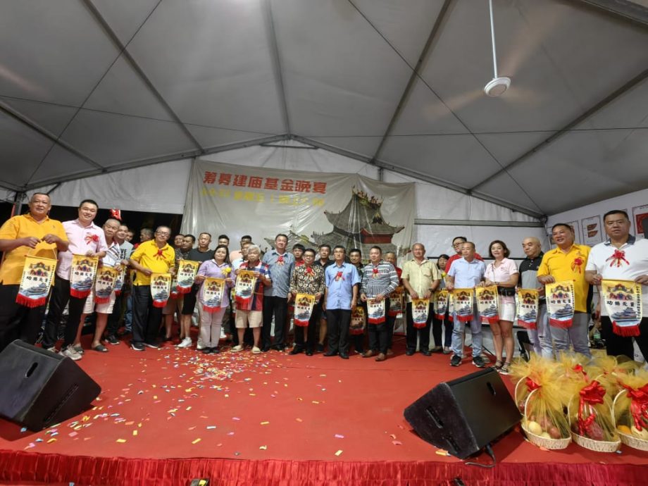 大都会/张睷洋,以前的政府没有为伊斯兰教以外的宗教设定宗教保留地