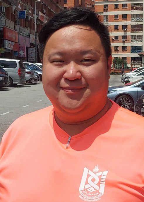 大都会/MPKJ卫生组突检双溪龙镇商区,3食肆卫生不达标被查封/3图