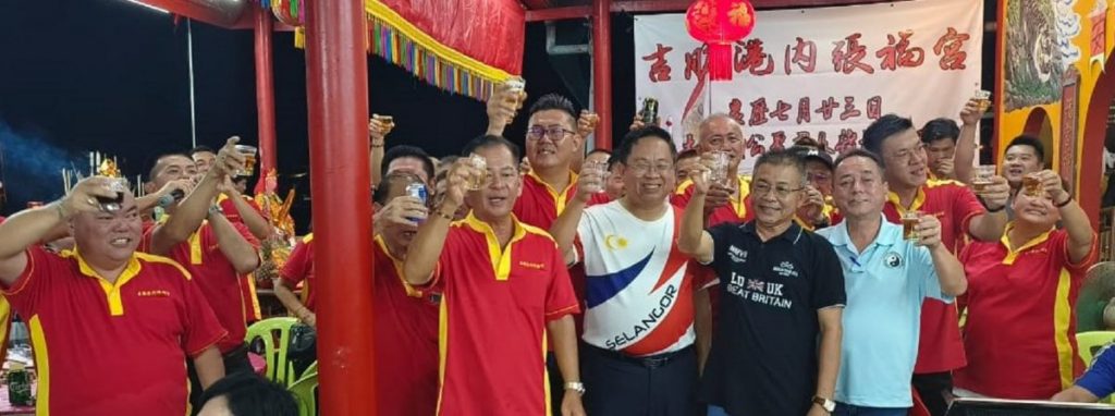 大都会:梁德志:将协助张福宫申请庙后空地作庙地用途