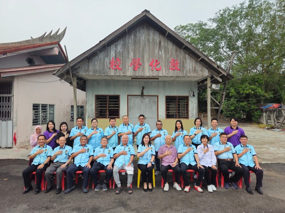 学生新校舍上课 敦化华小启新里程碑