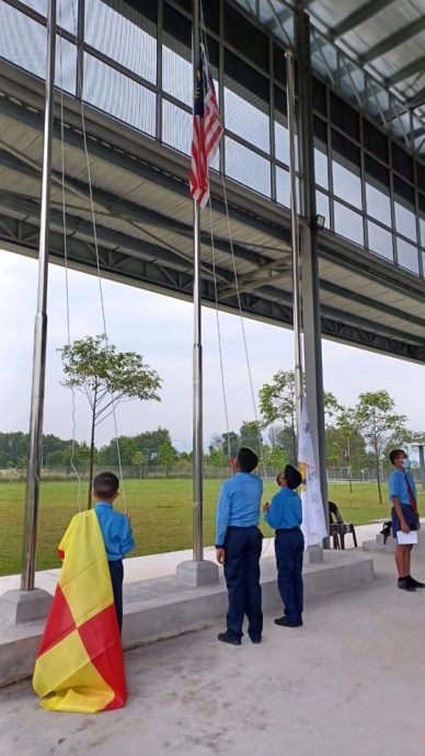 学生新校舍上课 敦化华小启新里程碑