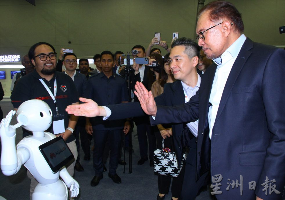 安华-团结政府推出5G网络基础设施.不仅让精英受益.所有国人获公平