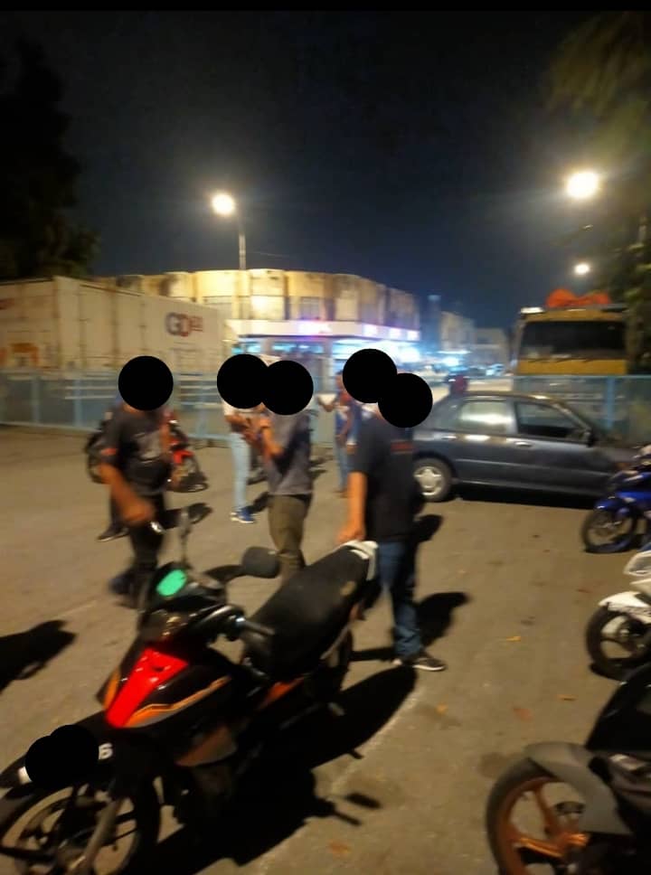 安邦警方取缔开31张罚单·揭车主让无驾照者用车