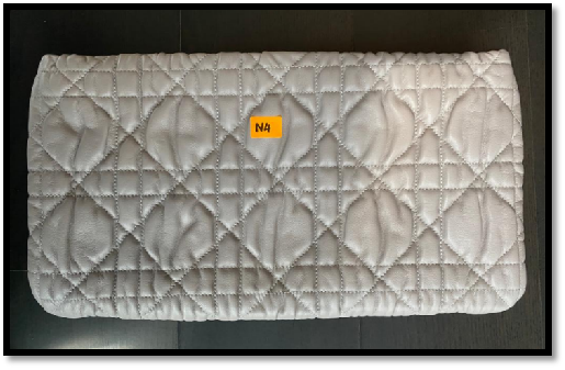 封面副文∕取代前文:卢爱璇拥有逾9320万资产