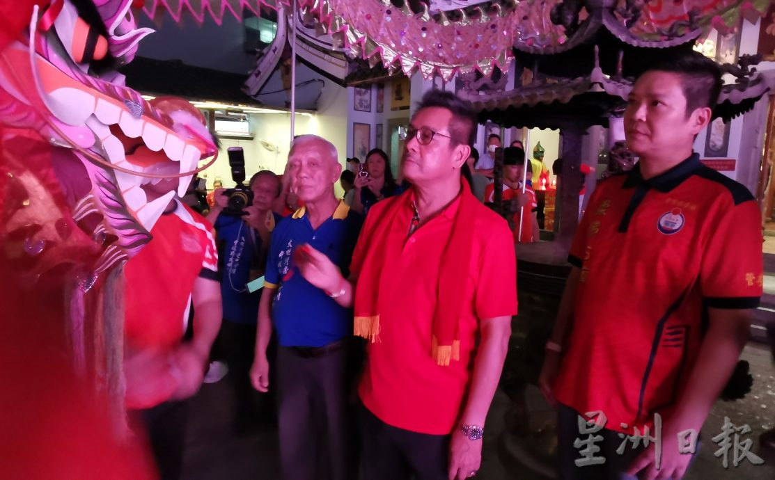 **已签发**柔:头条之一:中秋团圆、团结,柔佛古庙中秋活动意义深远