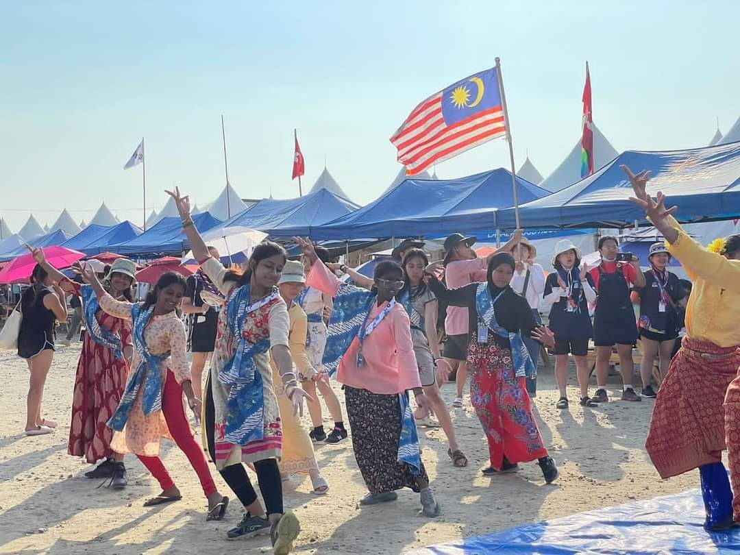 **已签发**柔：头条之一：宽中三校童军齐赴韩参加国际大露营，收获满满