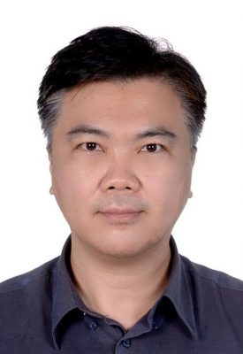 **已签发**柔:头条之一:明年上任,吴小燕候任銮中新校长