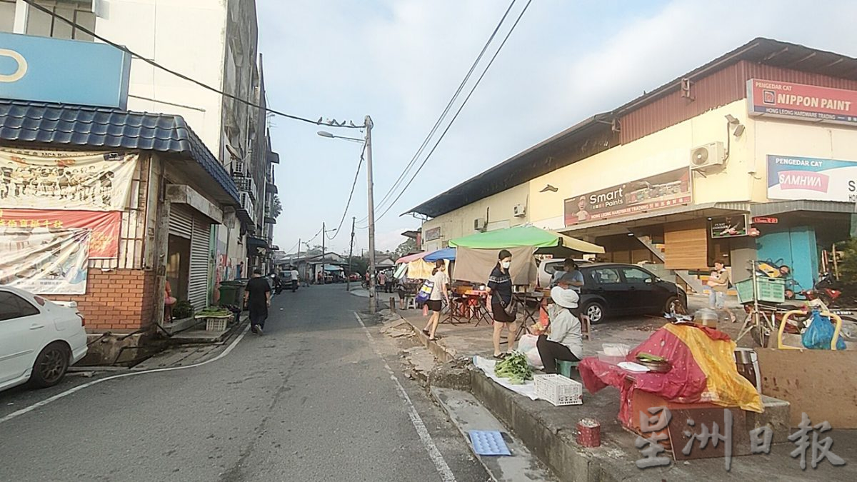 **已签发**柔：封面：【特稿】：当局宣布提升及美化，商民望工程能重新激活士乃