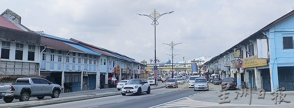 **已签发**柔：封面：【特稿】：当局宣布提升及美化，商民望工程能重新激活士乃