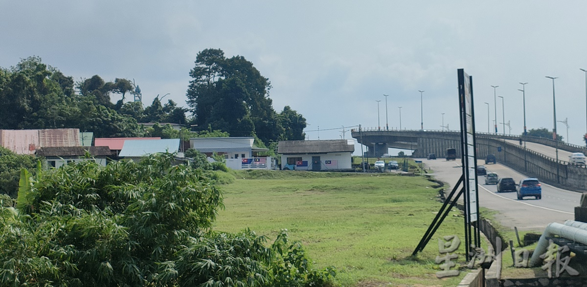 **已签发**柔：封面：【特稿】：当局宣布提升及美化，商民望工程能重新激活士乃
