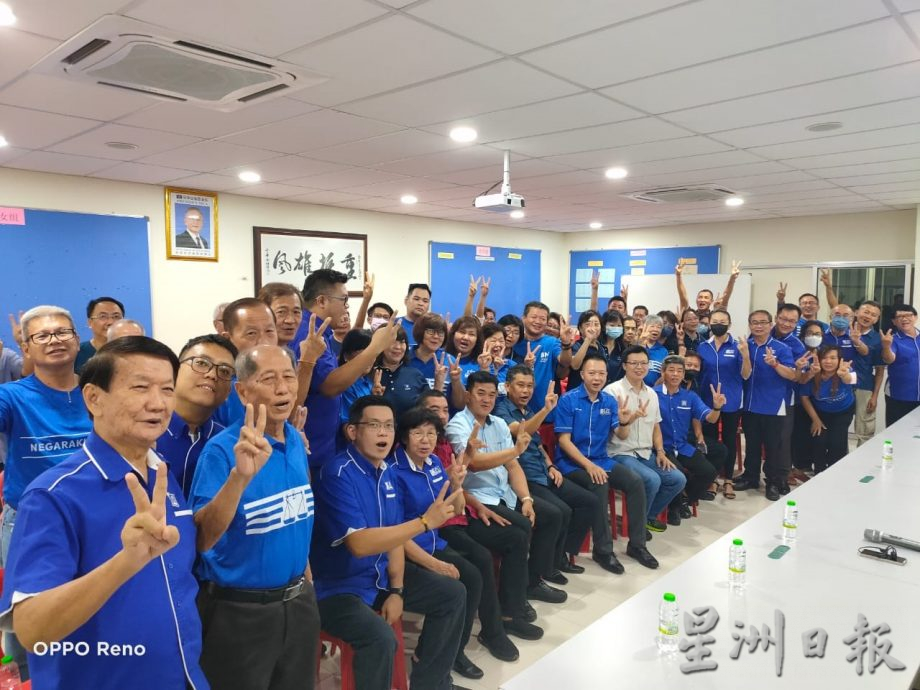 **已签发**柔:新邦二南补选:马华峇吉里区会全力支持纳兹里
