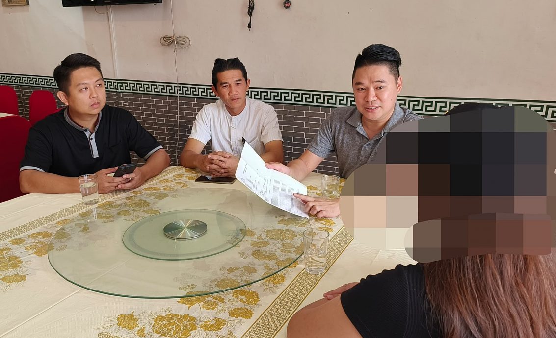**已签发**柔:误信自己寄出违禁包裹,沙威居民被骗走1万