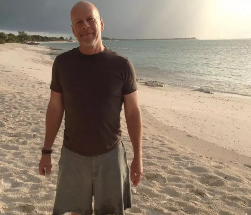 布鲁斯威利士失智1年 妻泪曝认知能力恶化