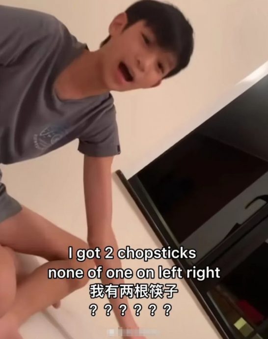 张智霖父子接连“翻车” 魔童疑做歧视亚裔手势遭炮轰