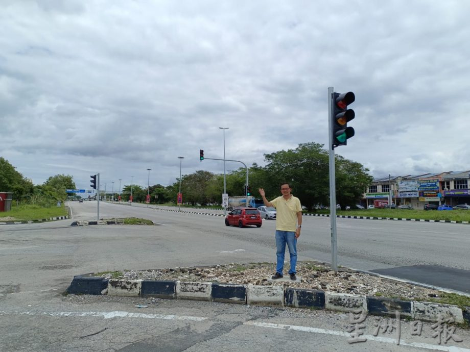 打扪选区获200万提升公路 江沙路装115盏LED灯