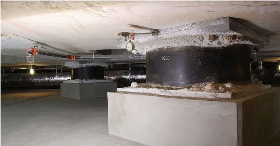 大马建筑都具备防震作用吗?