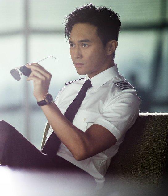 无线全新航空剧未播先被批 难创《冲上云霄》经典