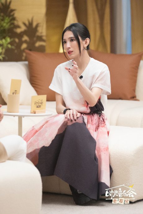 时光音乐会|张智成接戴佩妮一通电话“出山” 歌迷狂敲碗开唱