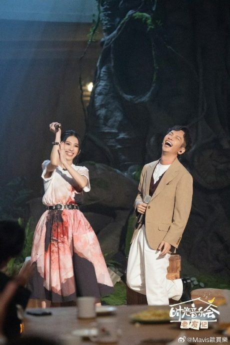 时光音乐会|张智成接戴佩妮一通电话“出山” 歌迷狂敲碗开唱