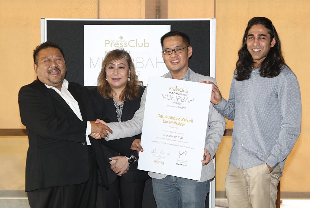 暖势力主文/律师拿督阿末查哈利获得Muhibbah奖项