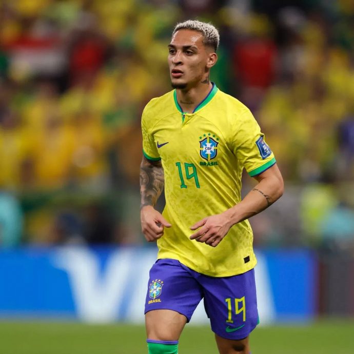 曼联球星涉家暴前女友 安东尼被踢出巴西国足队