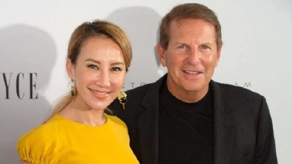 李玟生前离婚没办成 腥夫被爆省下2亿赡养费