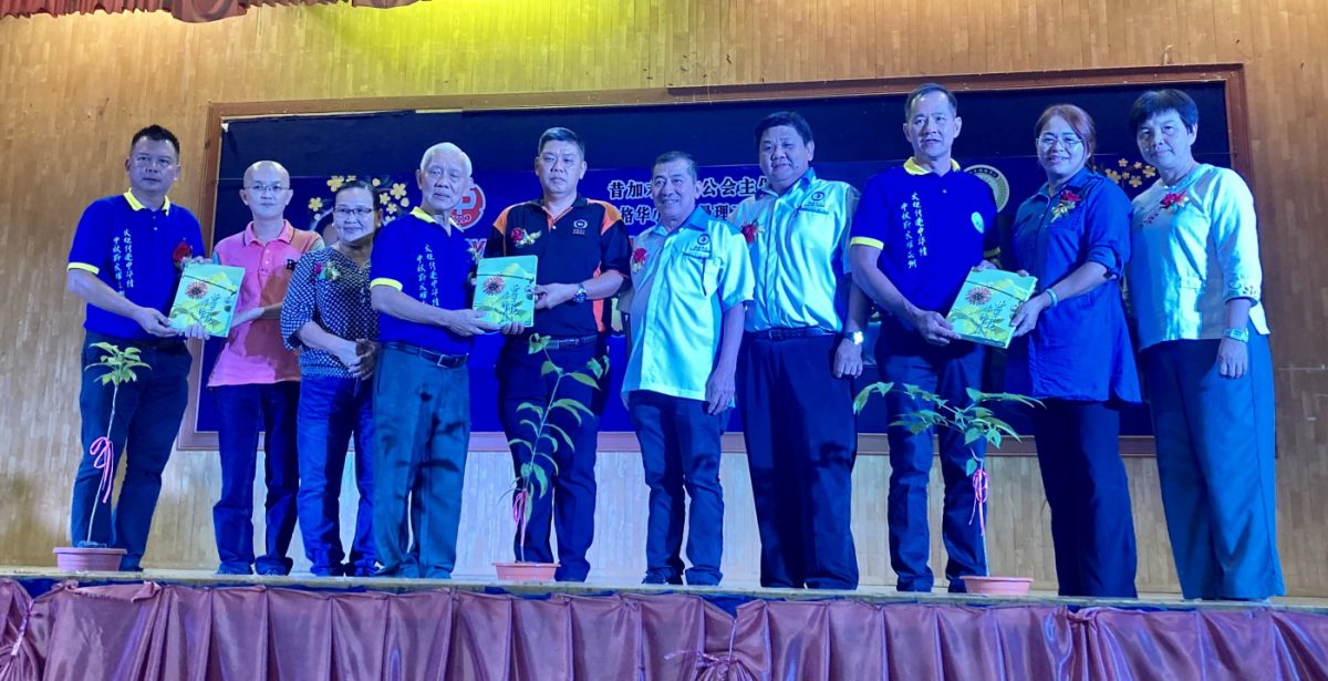 柔： ​刘晋铨：12个中华公会总动员361人完成 “中华行”火炬行非简单任务