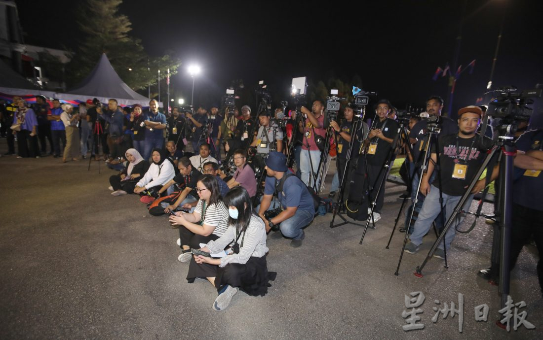 柔：“足够证明人民接受团结政府”  七次上阵 苏海山圆梦