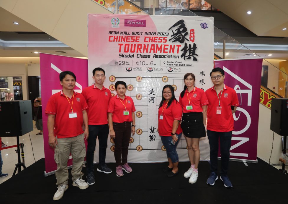 柔:【这些人那些事】:(9月11日刊登)士姑来象棋公会,从80年代咖啡店对弈起始,今进入学校培养年轻棋手