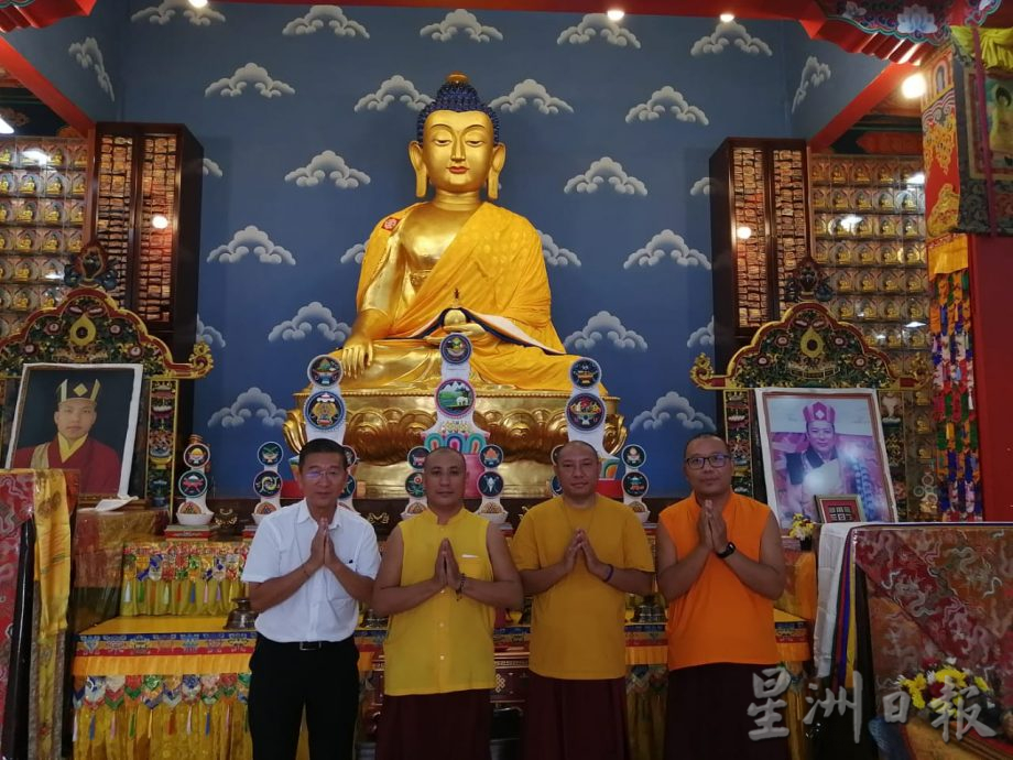 柔：封底【特稿】：为传承中元节文化及维系乡情  居銮各庙宇办中元节活动
