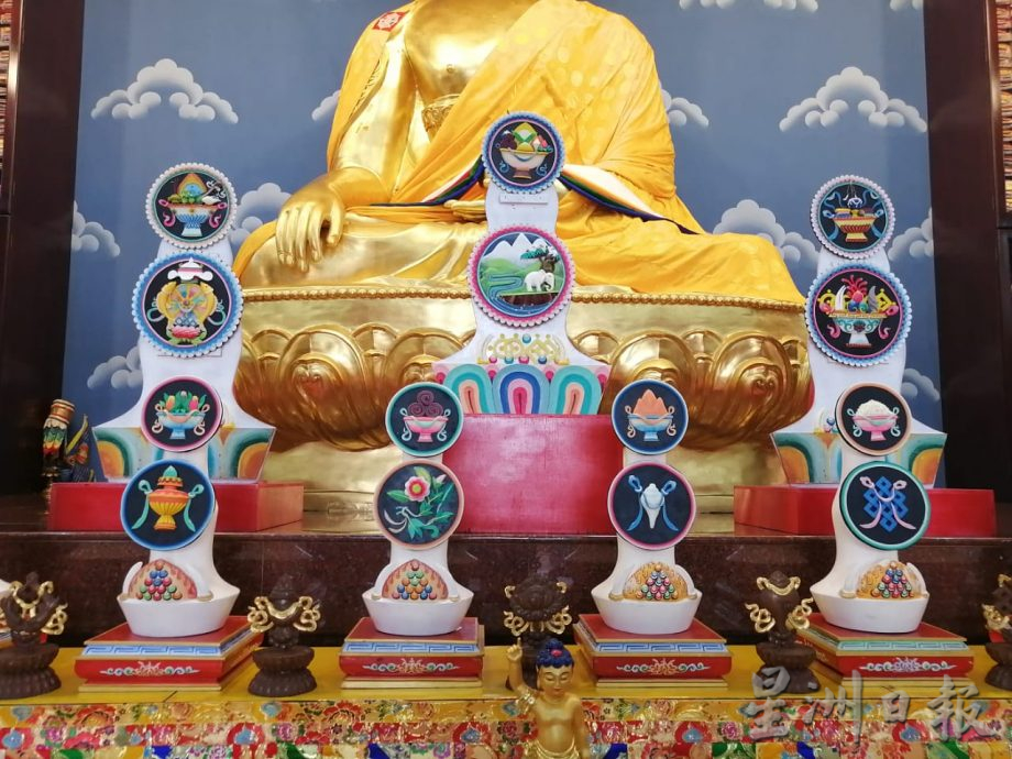 柔：封底【特稿】：为传承中元节文化及维系乡情  居銮各庙宇办中元节活动