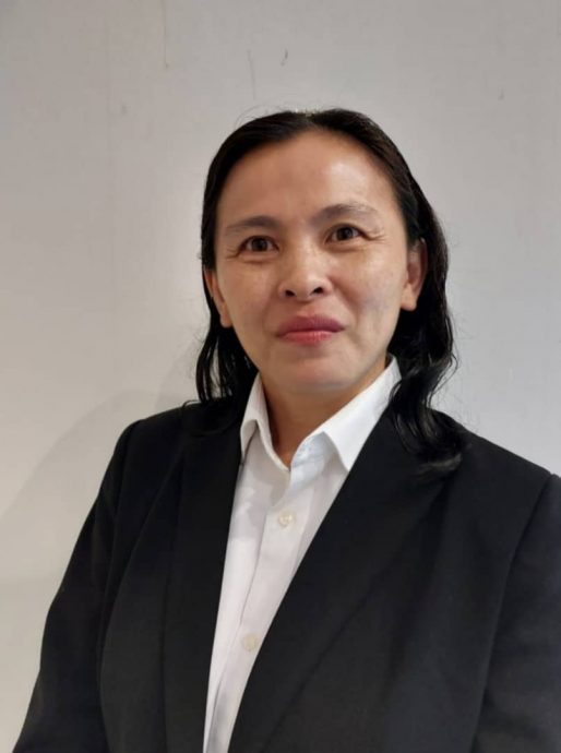 柔:文告:占美频发水管破裂、流浪狗课题 吴宴荭望当局协助解决