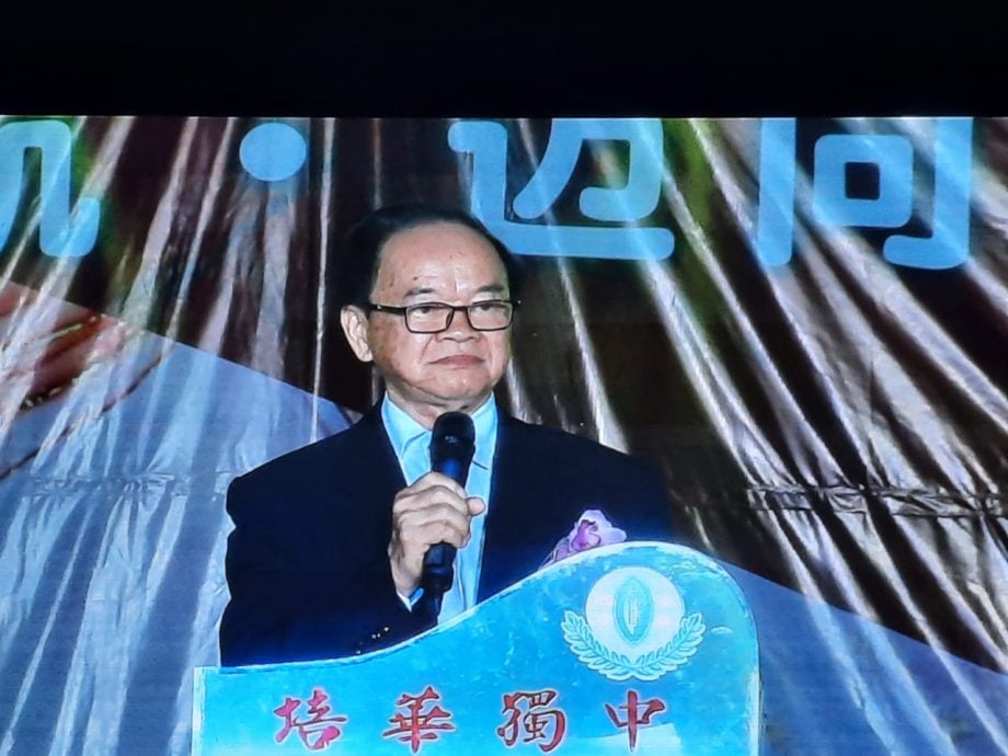 柔:新闻:培华独中校庆千人宴 精彩表演不断 掌声如雷