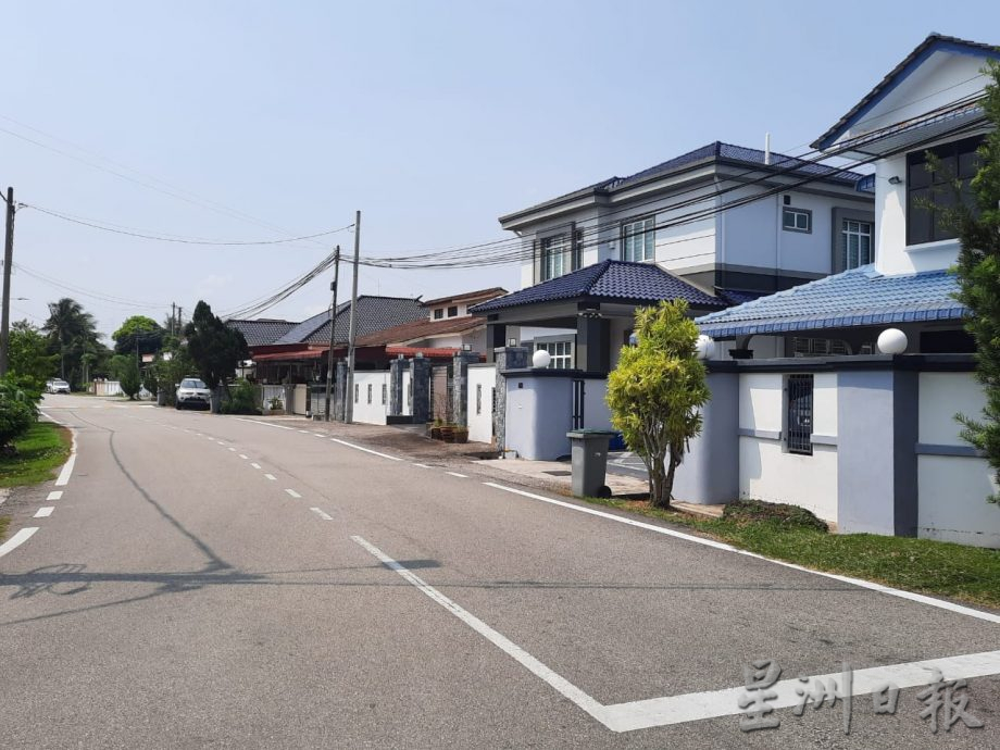 柔:新闻:排水系统欠佳、沟渠崩塌堵塞,居民盼摆脱数十年的水患