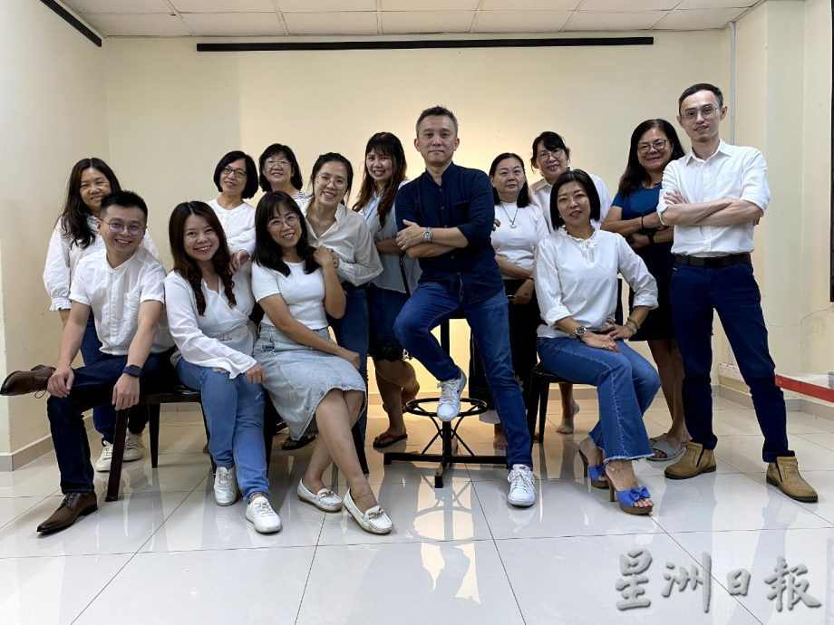 柔：时尚记事簿（9月9日刊）：勾勒世间万物精妙，领略工笔画独特之美