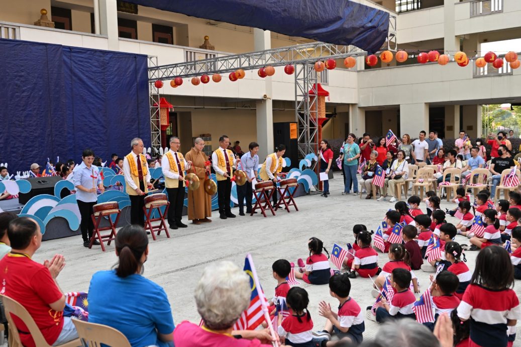 新马寺三好幼儿园主题展培养爱国爱家情操