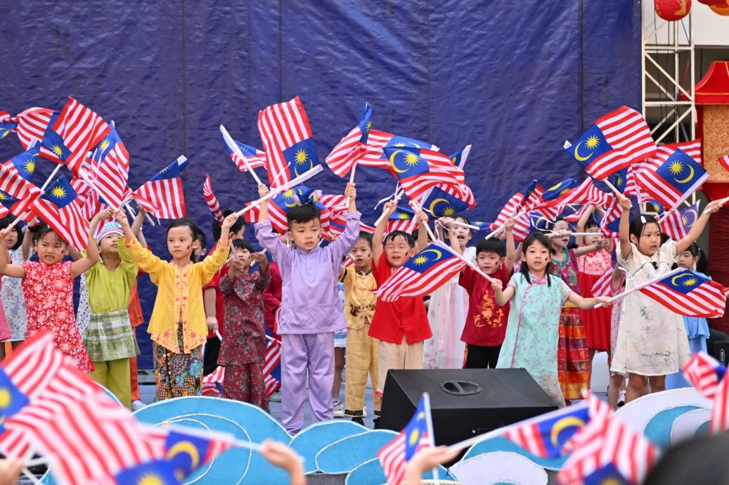 新马寺三好幼儿园主题展培养爱国爱家情操