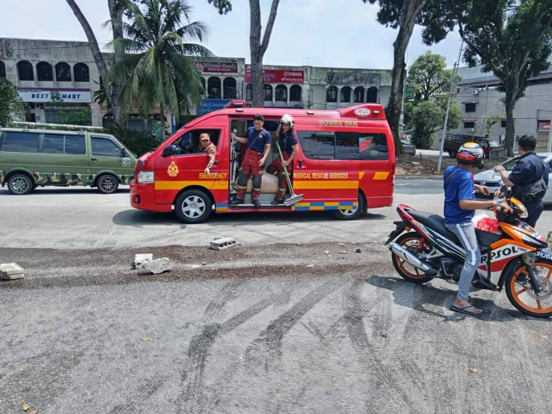 柔:路面现500公尺柴油污渍 骑士滑倒受伤