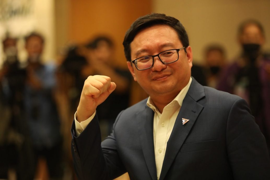 泰前进党23日选举新任党魁