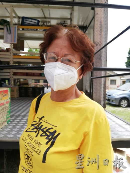 流动爱心促销反应热 鸡肉白米早卖光