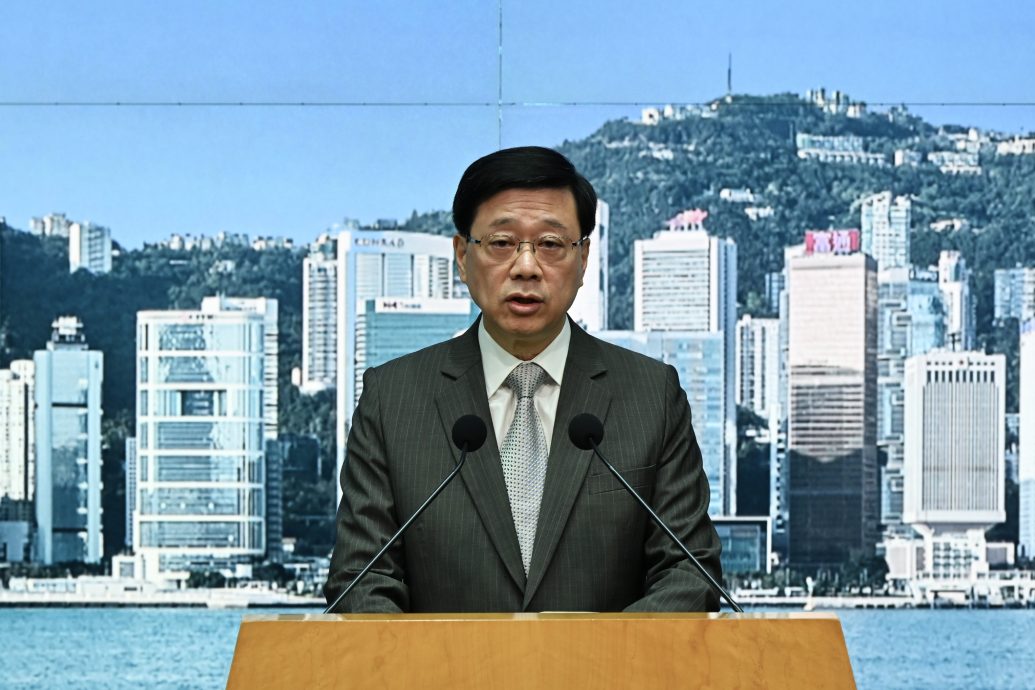 港大学迎新营接连发生非礼强暴 特首：不能容忍