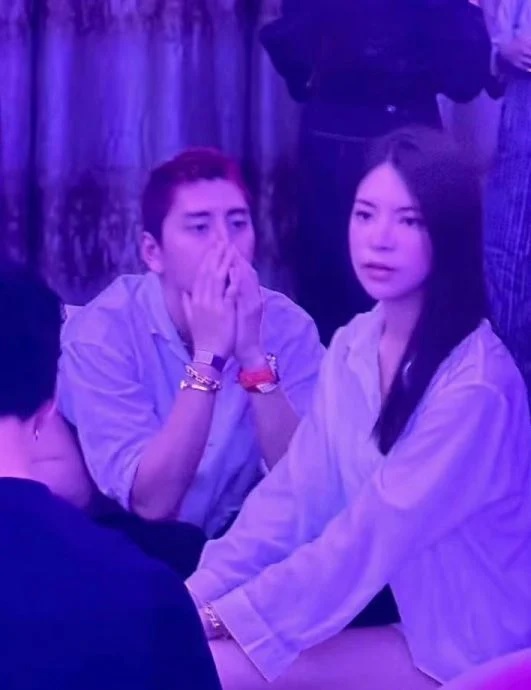 王大陆被爆新恋情 蔡卓宜疑走出情伤露笑容