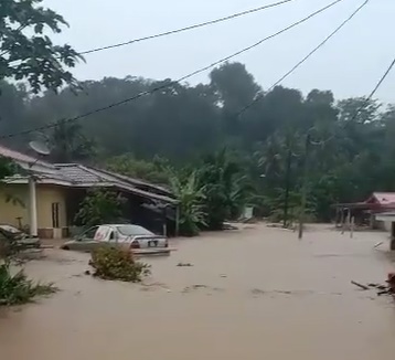 甘榜珍共473居民紧急疏散 美冷豪雨河水泛滥成灾