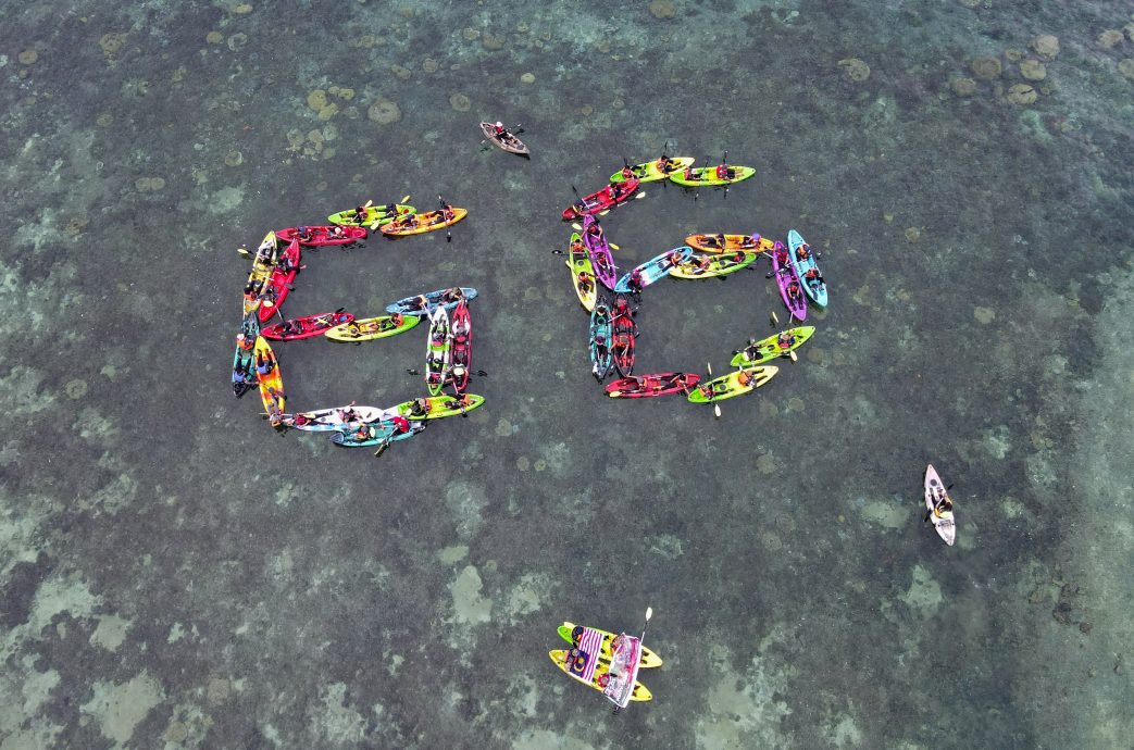 用数字庆国庆大马日 独木舟排出66及60 