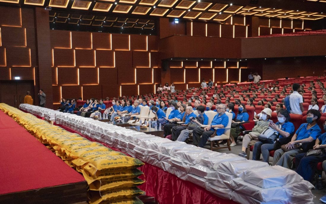 祝福文化送暖到斯里兰卡