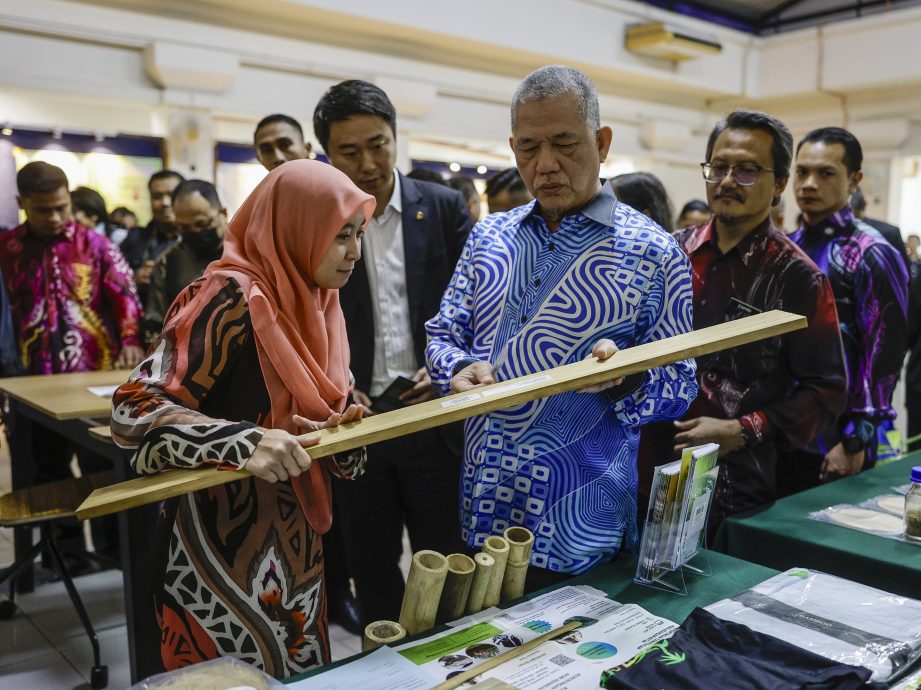 竹产品出口额去年增66.1% · 副揆:竹行业需全面转型