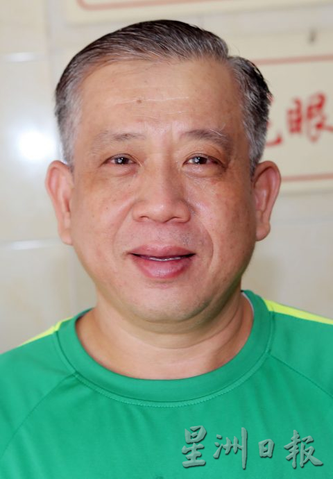 米粉每公斤涨20% 熟食小贩多暂按兵不动