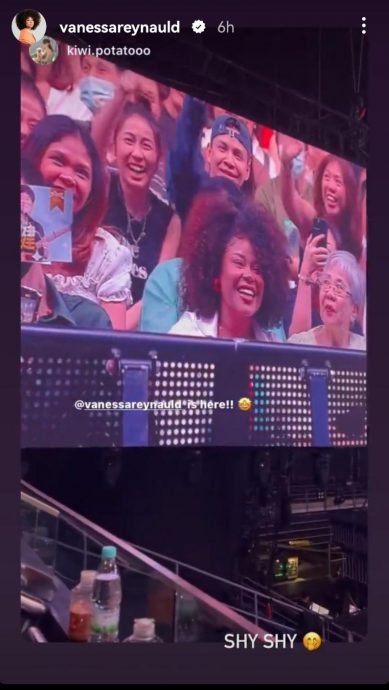 维莉莎李宗伟捧场个唱 周华健老花找不到人