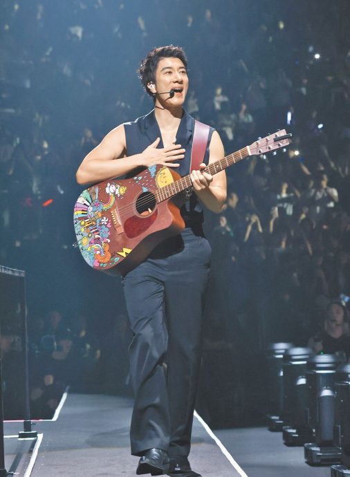 蓝心湄撂话王力宏 “再胡说八道就打他”